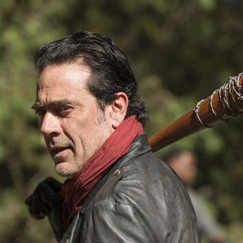 negan red scarf